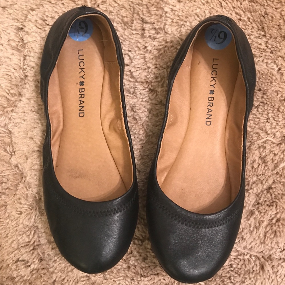Black leather lucky brand flats